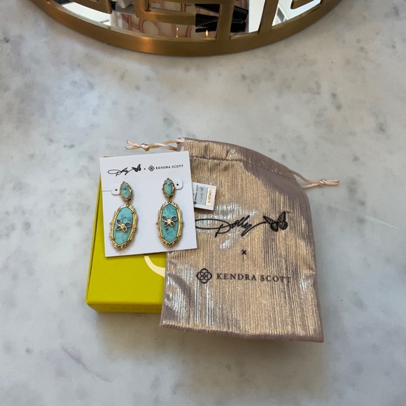 Dolly Parton x Kendra Scott Elle Butterfly Vintage Gold In Sea Green Chrysocolla - Picture 7 of 7